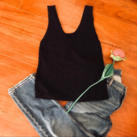 Madewell Tops - madewell cotton blend sweater tank